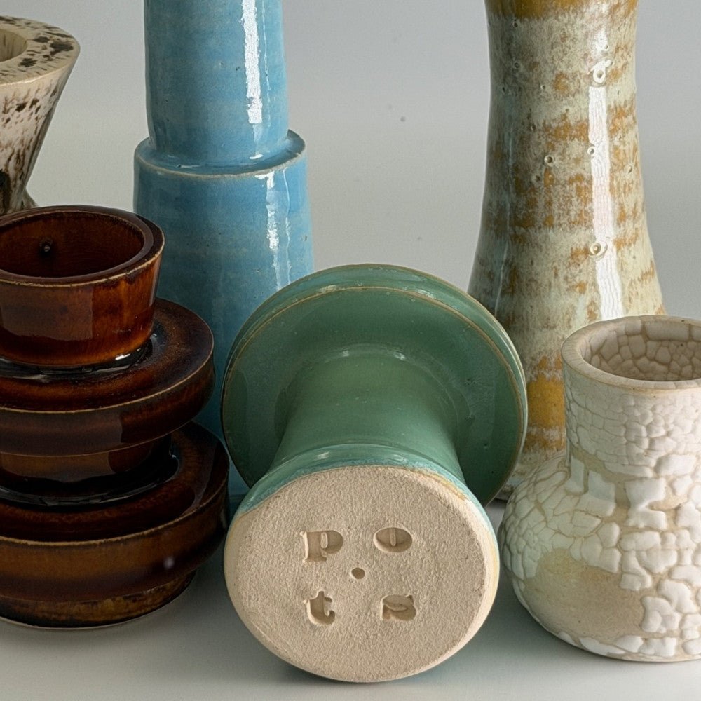 Under side of a green ceramic candlestick — H3.5cm - Florrie